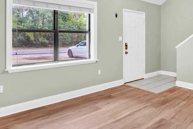 $1,800 | 310 Cedar Avenue North, Unit E, Niceville, FL 32578