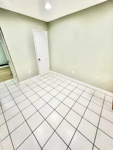 $1,800 | 310 Cedar Avenue North, Unit E, Niceville, FL 32578