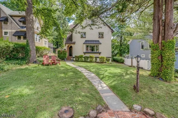 $1,649,000 | 43 Pine Street, Millburn, NJ 07041