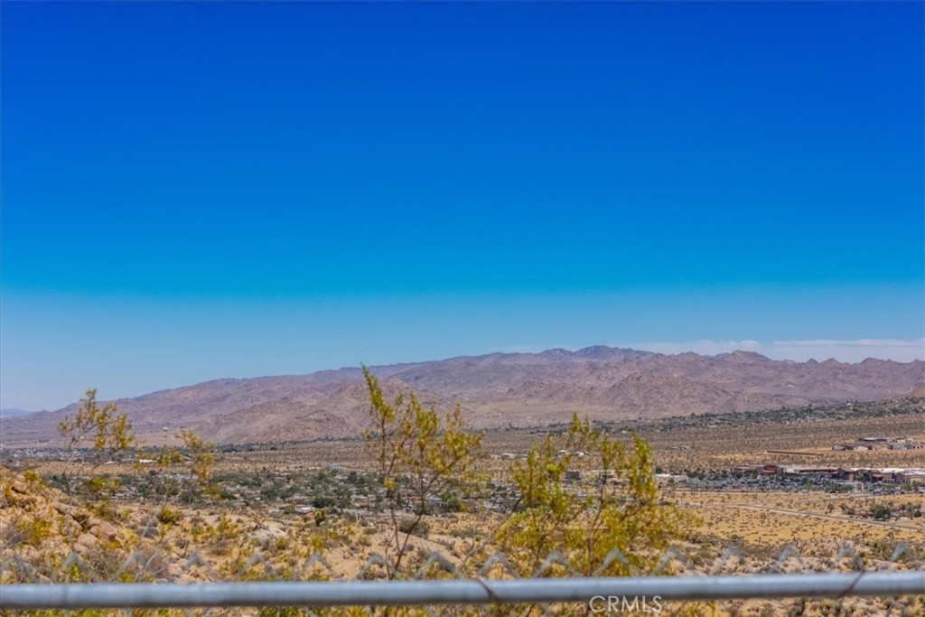 6177 Mandarin Road Yucca Valley, CA 92284 - Photo 47 of 58