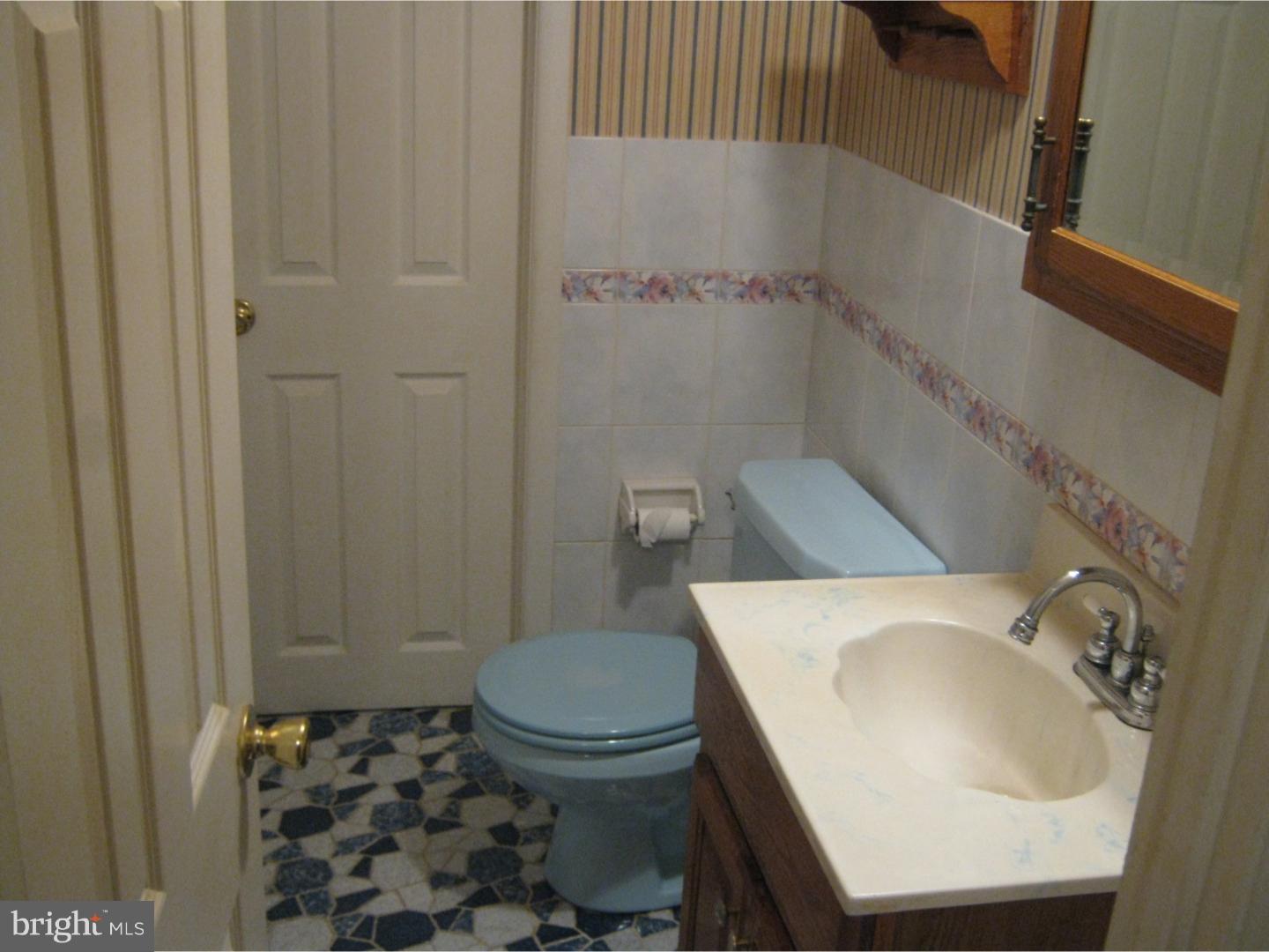 726 Farley Road Bensalem, PA 19020 - Photo 12 of 12 Bathroom