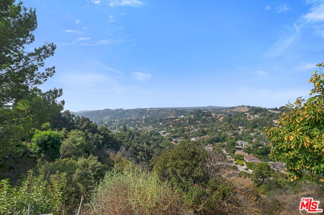 13442 Java Drive Beverly Hills, CA 90210 - Photo 7 of 8