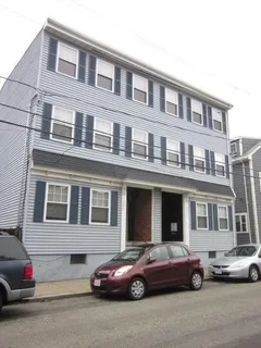 $2,900 | 202 West 9th Street, Unit 2, Boston, MA 02127