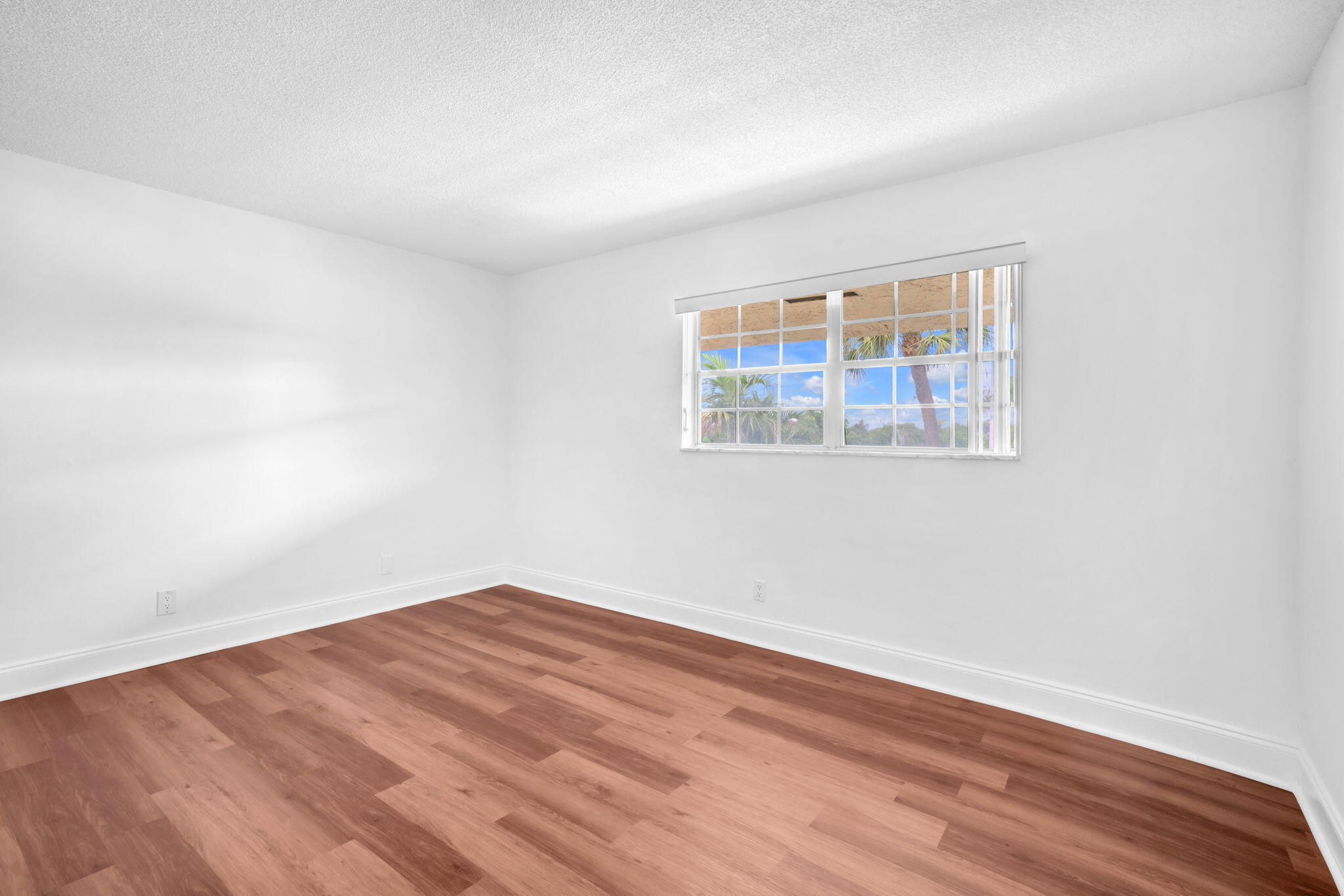 8900 West Sample Road, Unit 204 Coral Springs, FL 33065 - Photo 19 of 28 19-web-or-mls-DSC01787