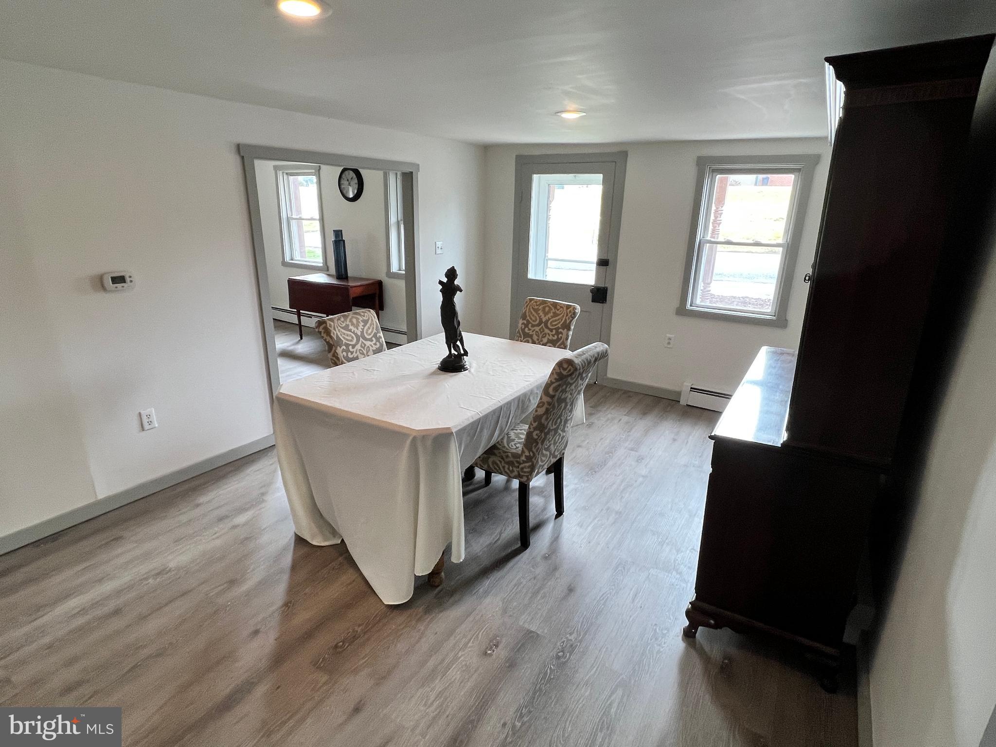 930 Orchard Road Manheim, PA 17545 - Photo 5 of 36