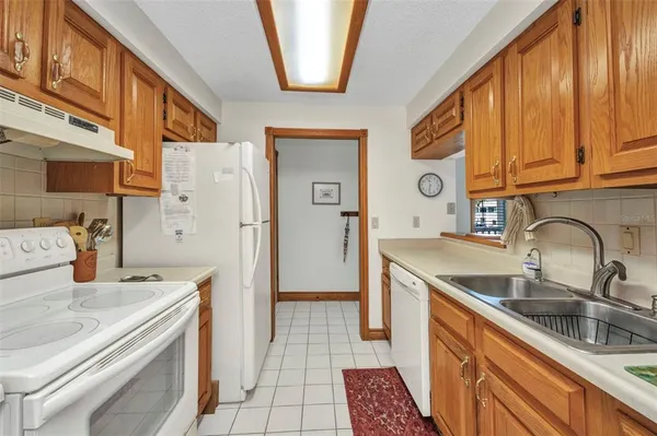 $100,000 | 22375 Edgewater Drive, Unit 255, Punta Gorda, FL 33980