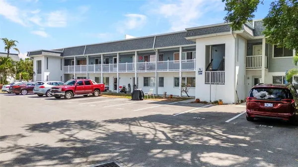 $100,000 | 22375 Edgewater Drive, Unit 255, Punta Gorda, FL 33980