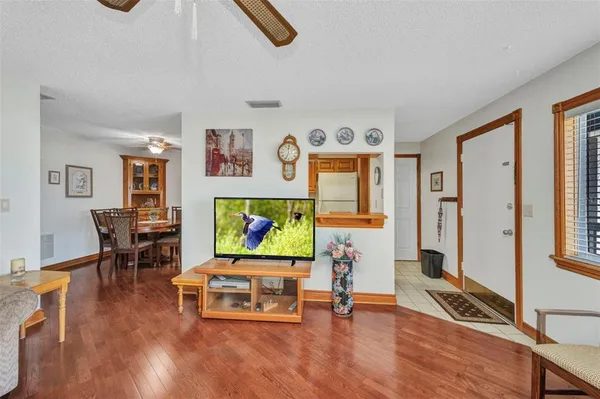 $100,000 | 22375 Edgewater Drive, Unit 255, Punta Gorda, FL 33980