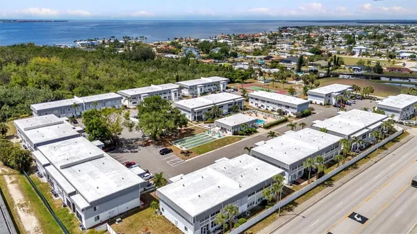 $100,000 | 22375 Edgewater Drive, Unit 255, Punta Gorda, FL 33980