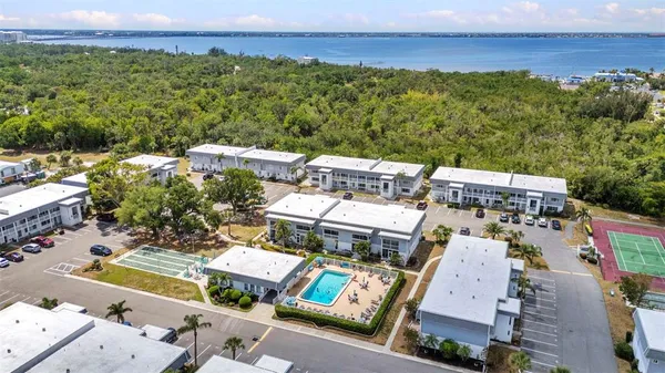 $100,000 | 22375 Edgewater Drive, Unit 255, Punta Gorda, FL 33980