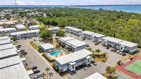$100,000 | 22375 Edgewater Drive, Unit 255, Punta Gorda, FL 33980