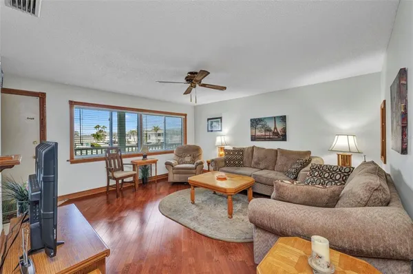 $100,000 | 22375 Edgewater Drive, Unit 255, Punta Gorda, FL 33980