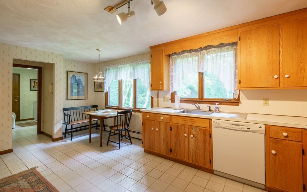 1 Running Ridge Road Manchester, MA 01944 - Photo 16 of 29 Gallery Image 16