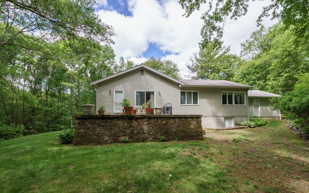 1 Running Ridge Road Manchester, MA 01944 - Photo 6 of 29 Gallery Image 6
