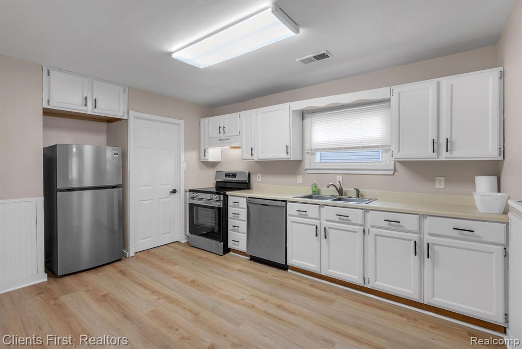 1660 Sheldon Road Canton, MI 48187 - Photo 9 of 17