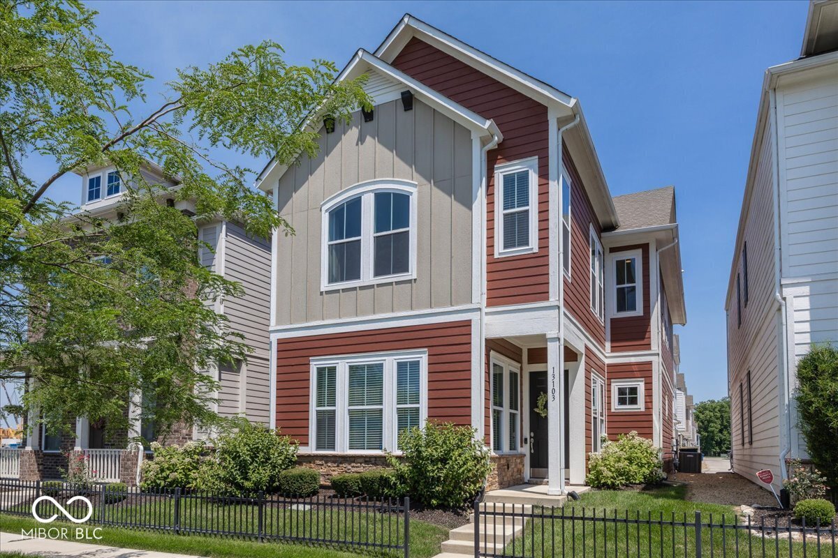 13103 Pennington Road Fishers, IN 46037 - Photo 1 of 31