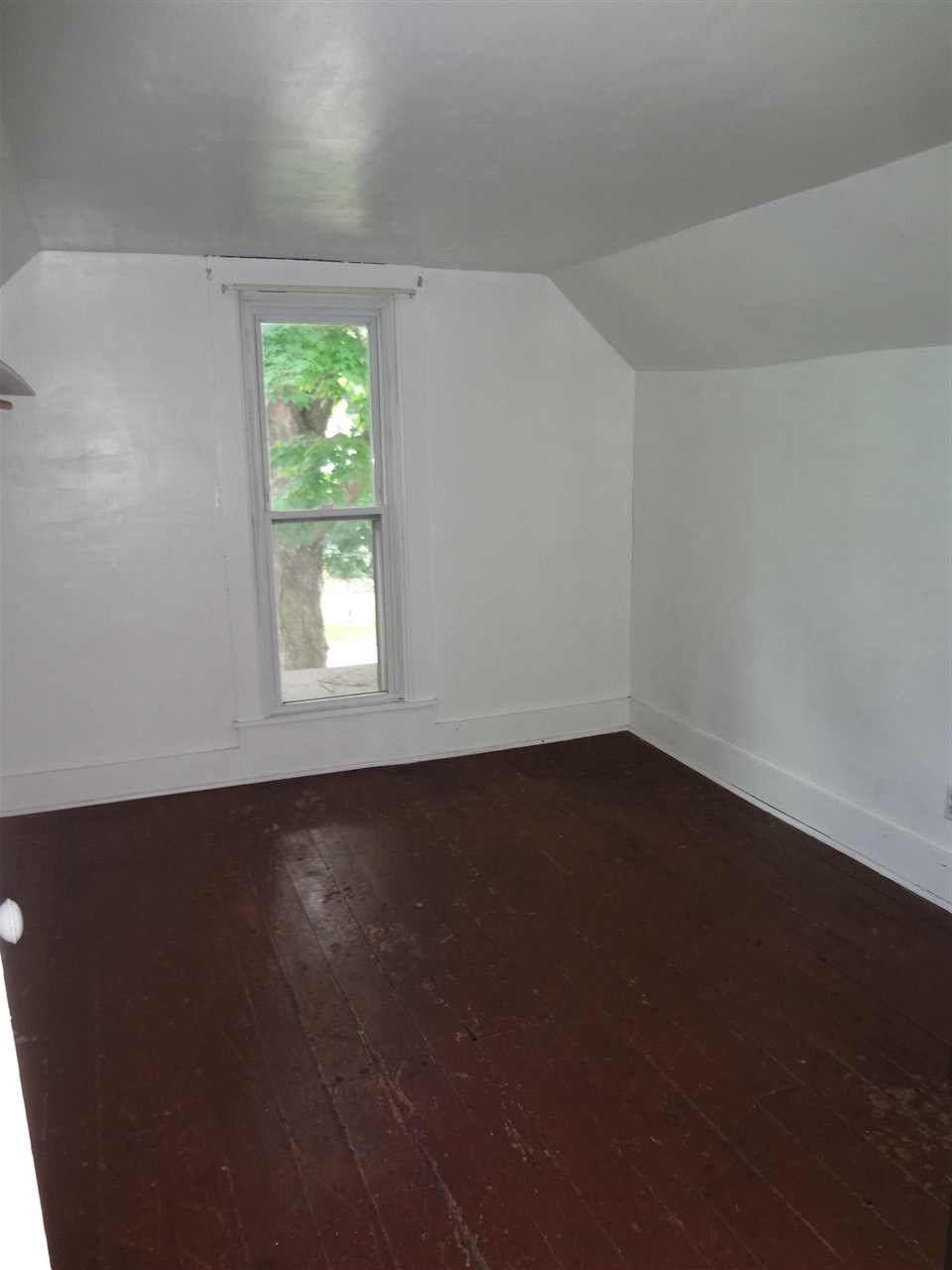1218 Jefferson Street Rochester, IN 46975 - Photo 13 of 14