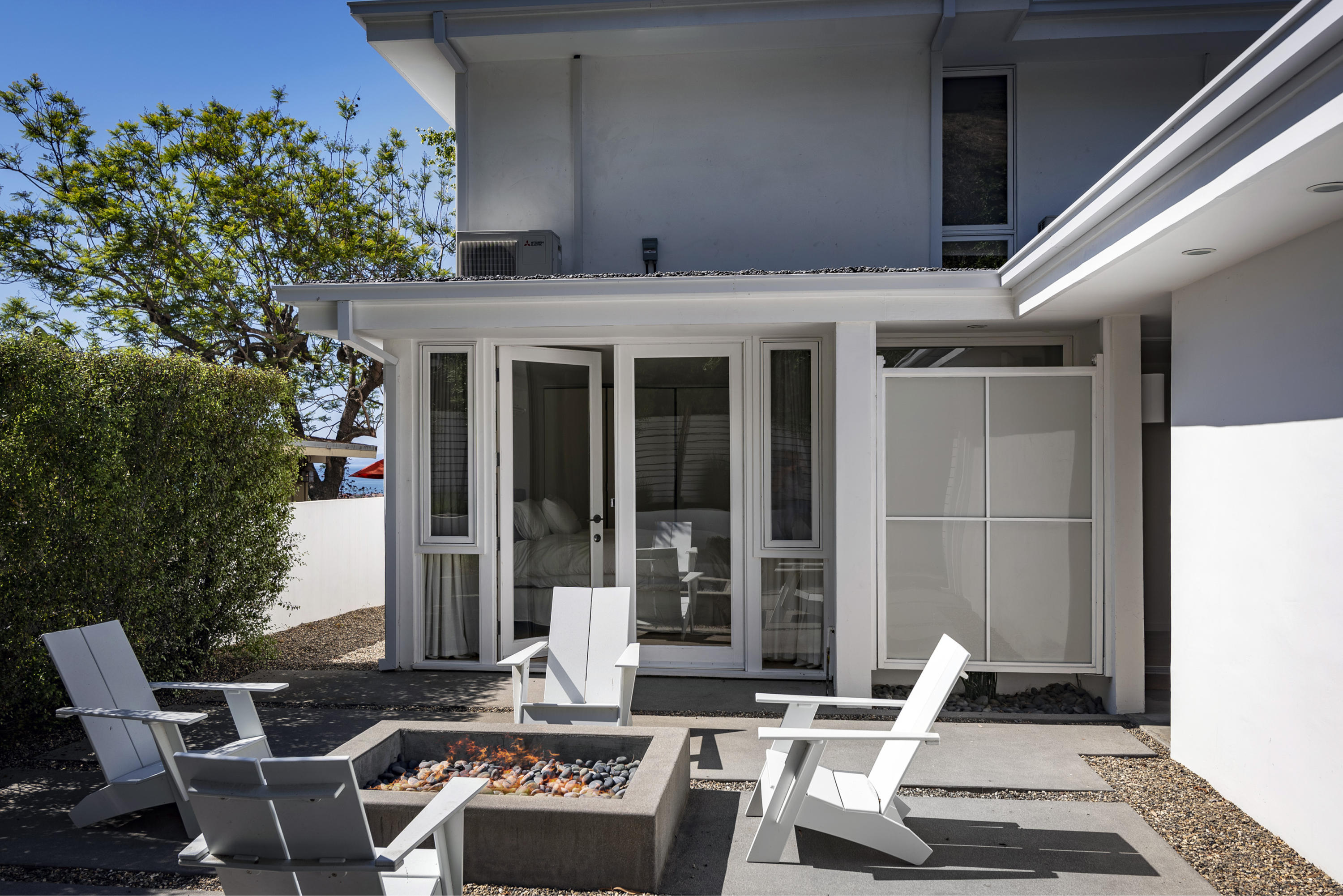25 Las Alturas Road Santa Barbara, CA 93103 - Photo 14 of 15 Back Patio