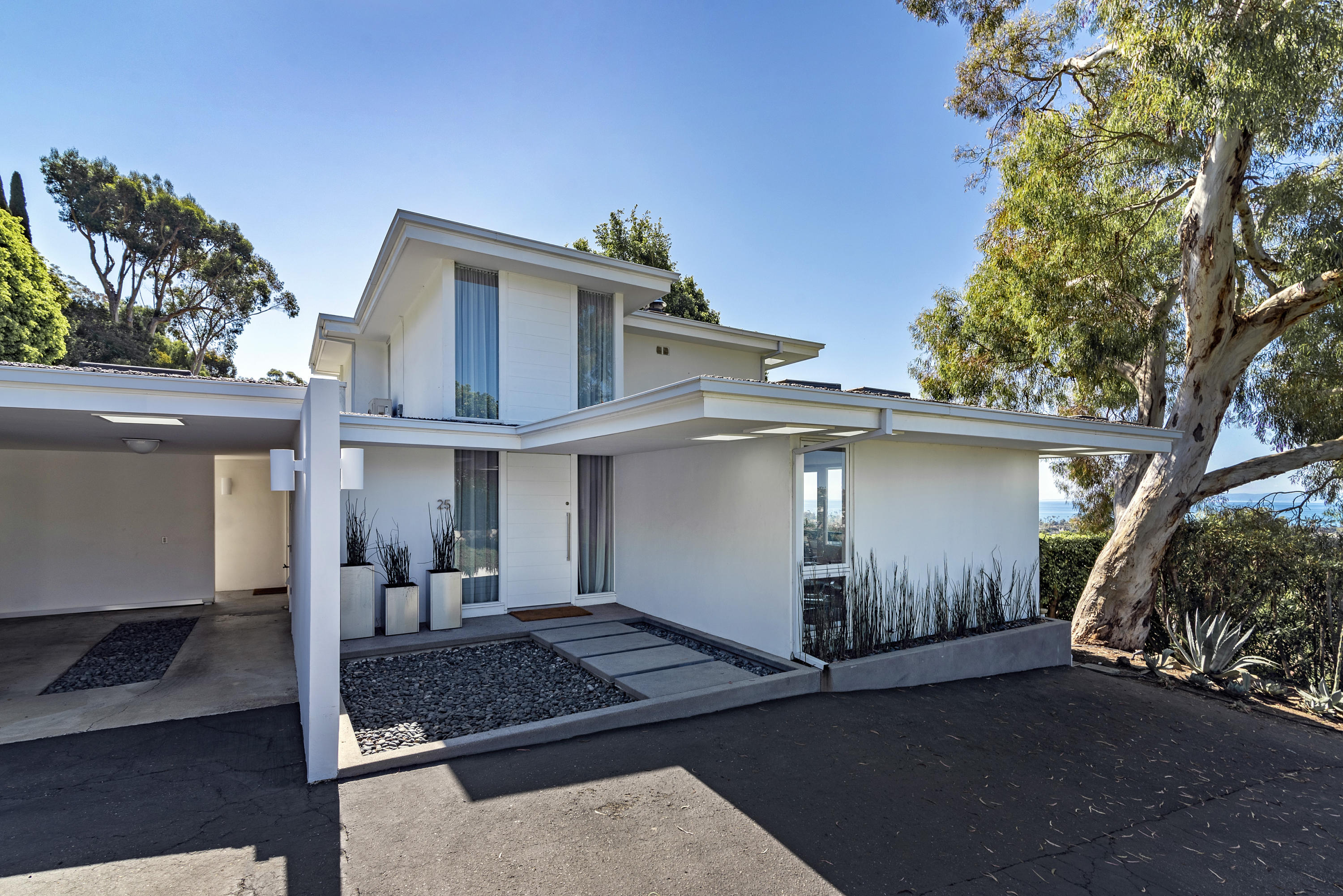 25 Las Alturas Road Santa Barbara, CA 93103 - Photo 2 of 15 Front House