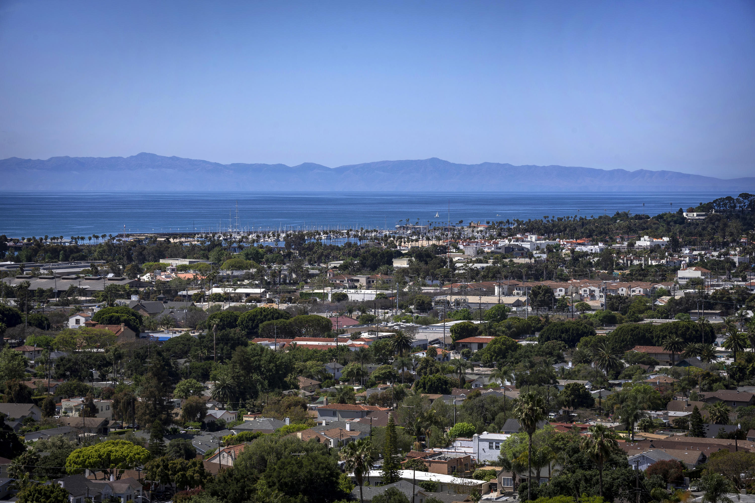 25 Las Alturas Road Santa Barbara, CA 93103 - Photo 7 of 15 BIG Views