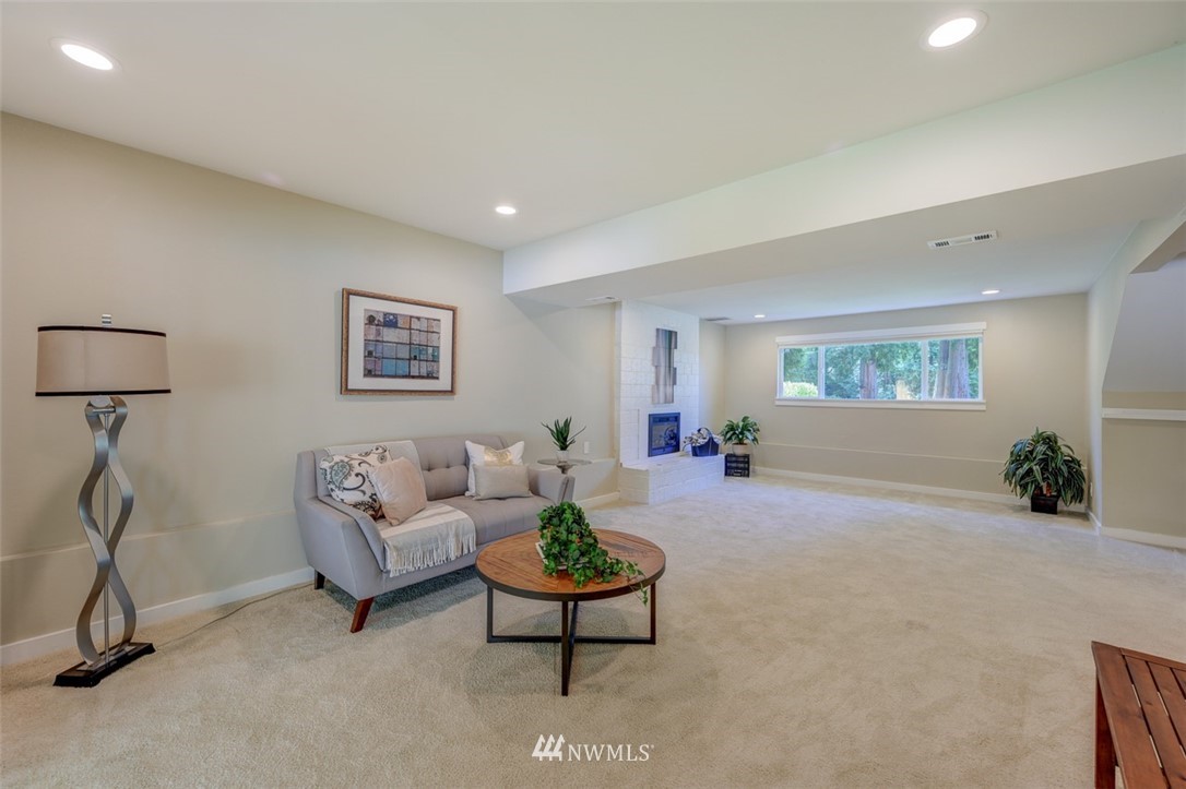 4515 224th Street Southeast Bothell, WA 98021 - Photo 23 of 30