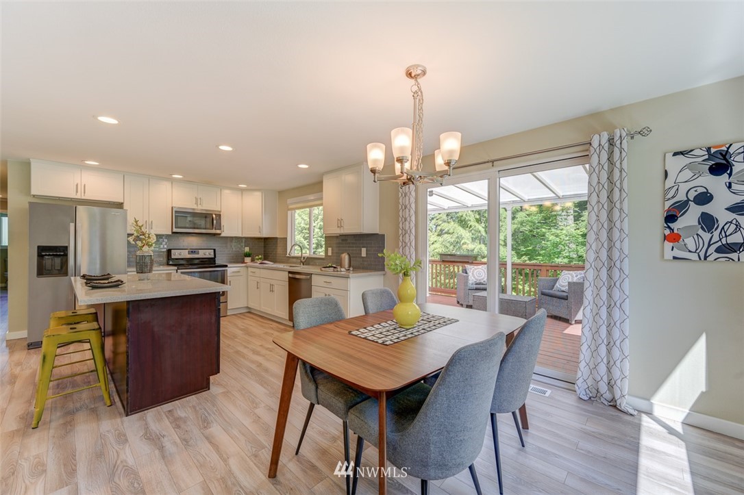 4515 224th Street Southeast Bothell, WA 98021 - Photo 8 of 30