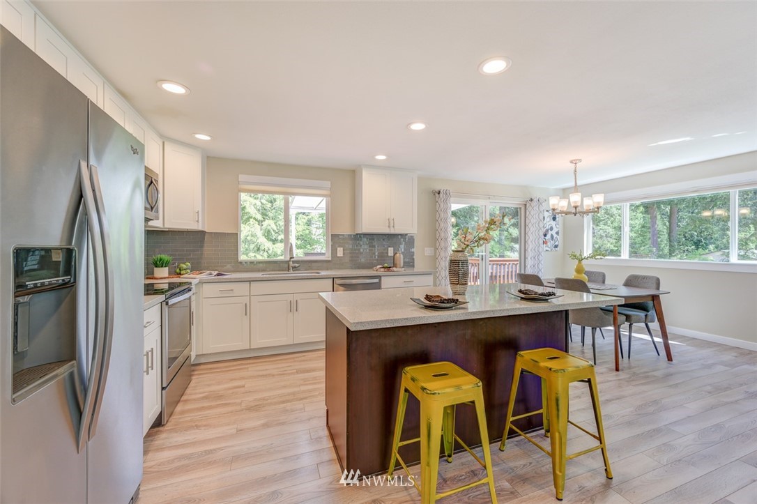 4515 224th Street Southeast Bothell, WA 98021 - Photo 10 of 30