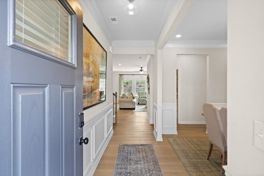 124 Sycamore Lane Calhoun, GA 30701 - Photo 2 of 43 a view of a hallway view with living room