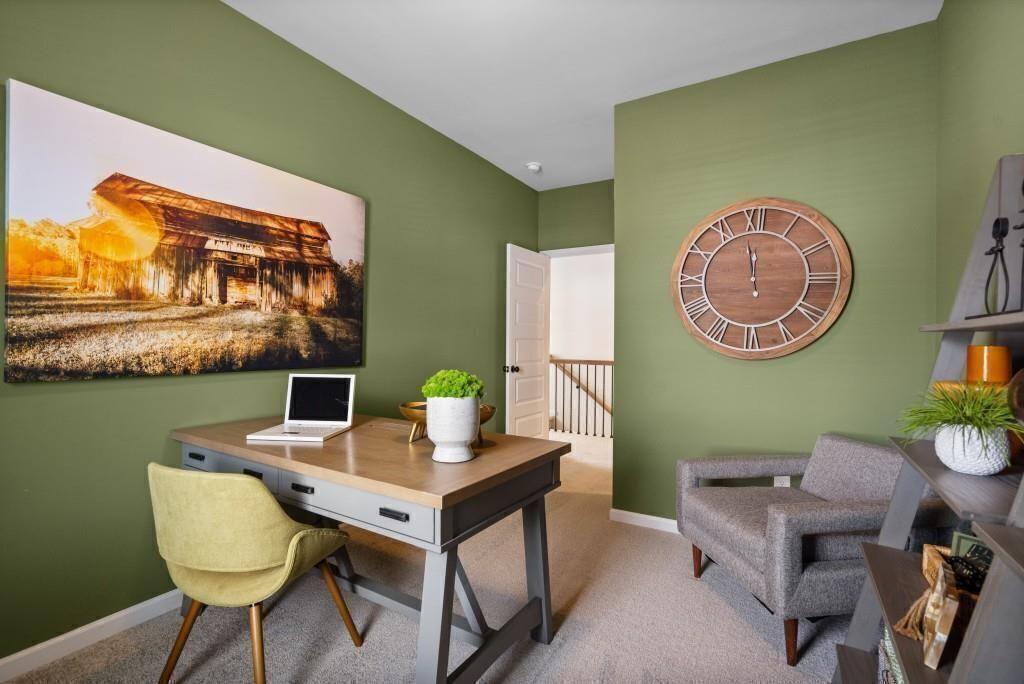 124 Sycamore Lane Calhoun, GA 30701 - Photo 38 of 43 a view of a workspace with furniture