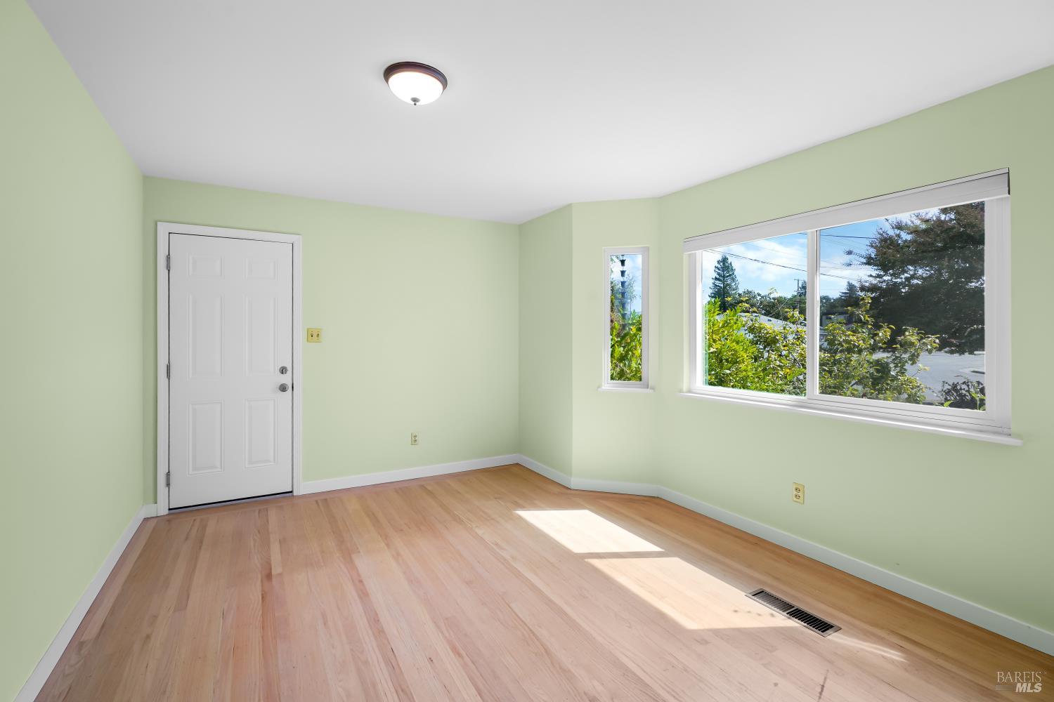 2117 Harris Court Santa Rosa, CA 95401 - Photo 54 of 62 Gallery Image 54