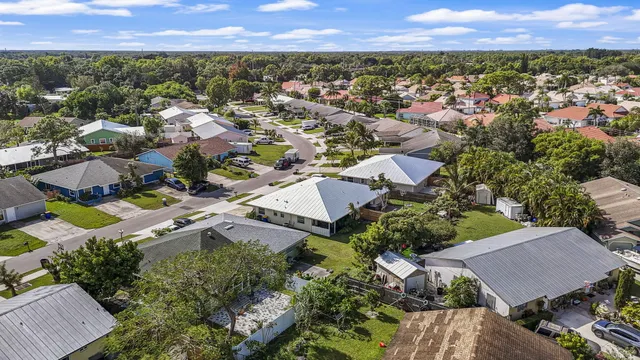 $315,000 | 4463 Southeast Village Road, Stuart, FL 34997