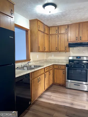 $1,195 | 5882 Sheldon Court, Atlanta, GA 30349