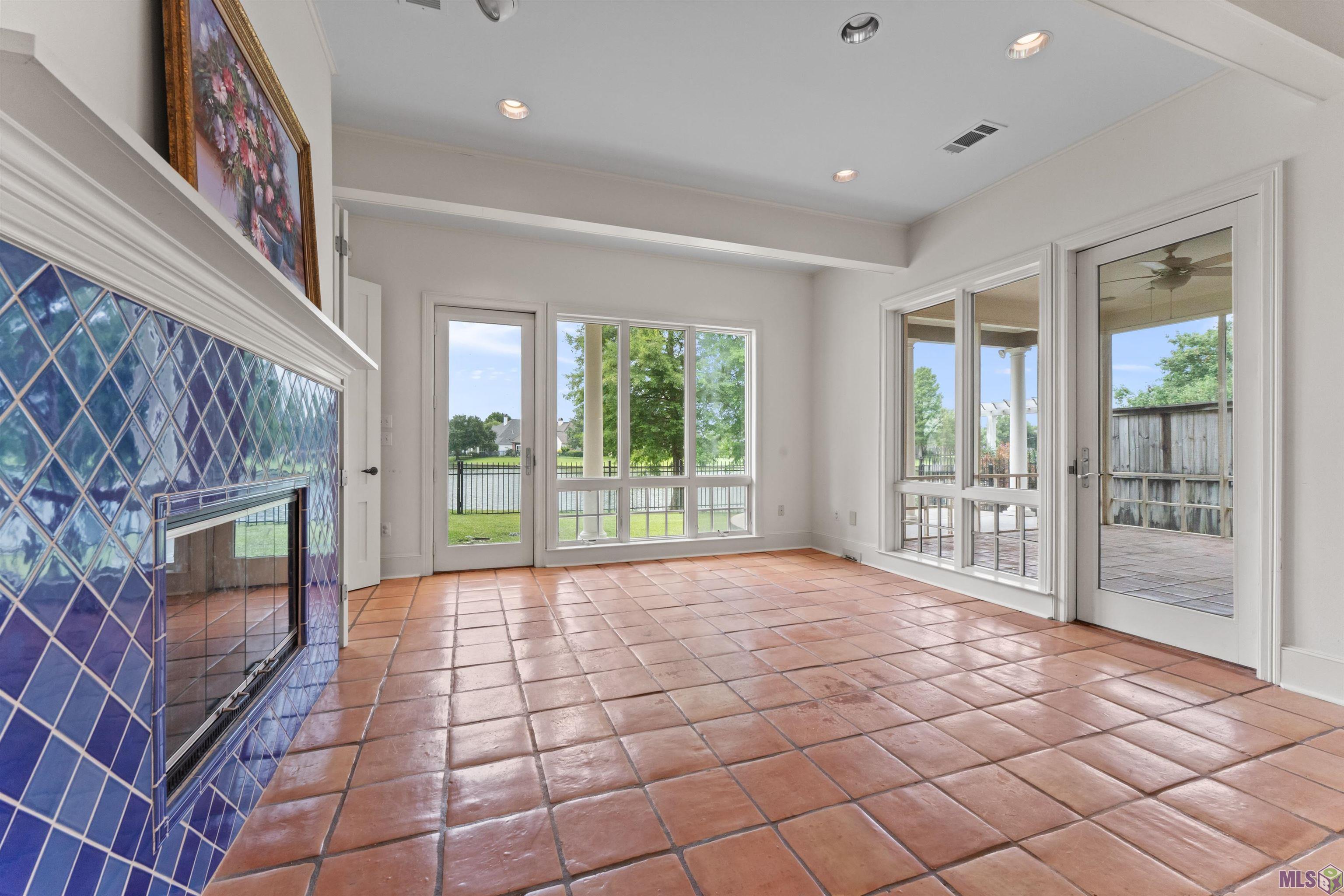 231 Grand Lakes Drive Baton Rouge, LA 70810 - Photo 13 of 60