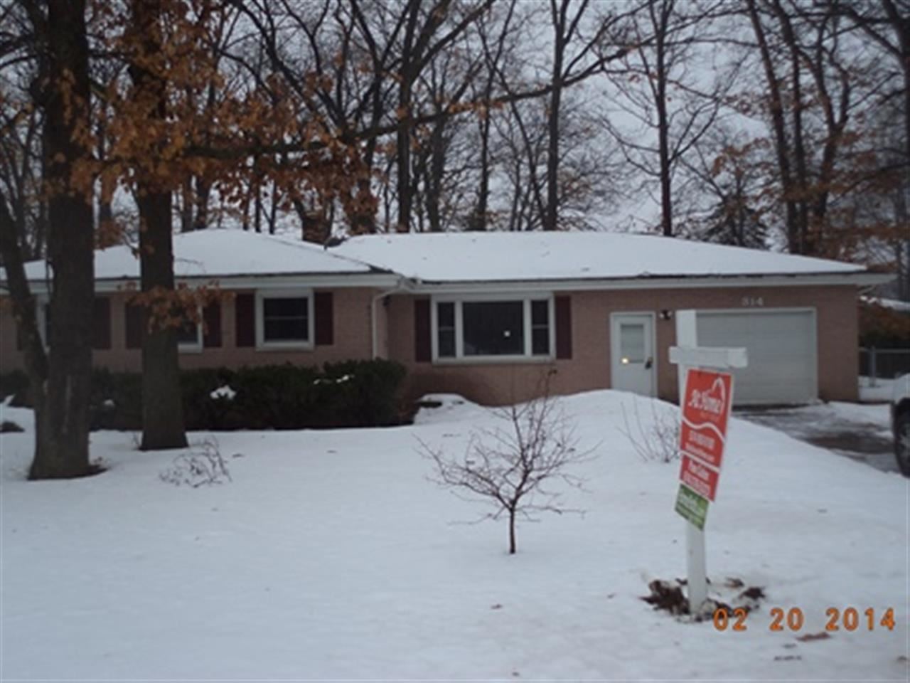 314 North Beech Road Osceola, IN 46561 - Photo 1 of 14 Gallery Image 1