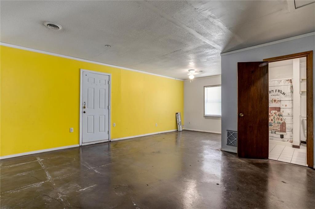 15016 246th Street Lawrence, KS 66044 - Photo 28 of 60