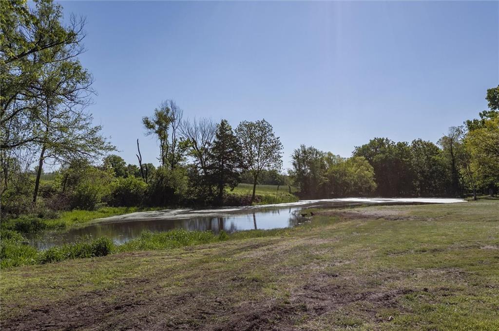 15016 246th Street Lawrence, KS 66044 - Photo 30 of 60