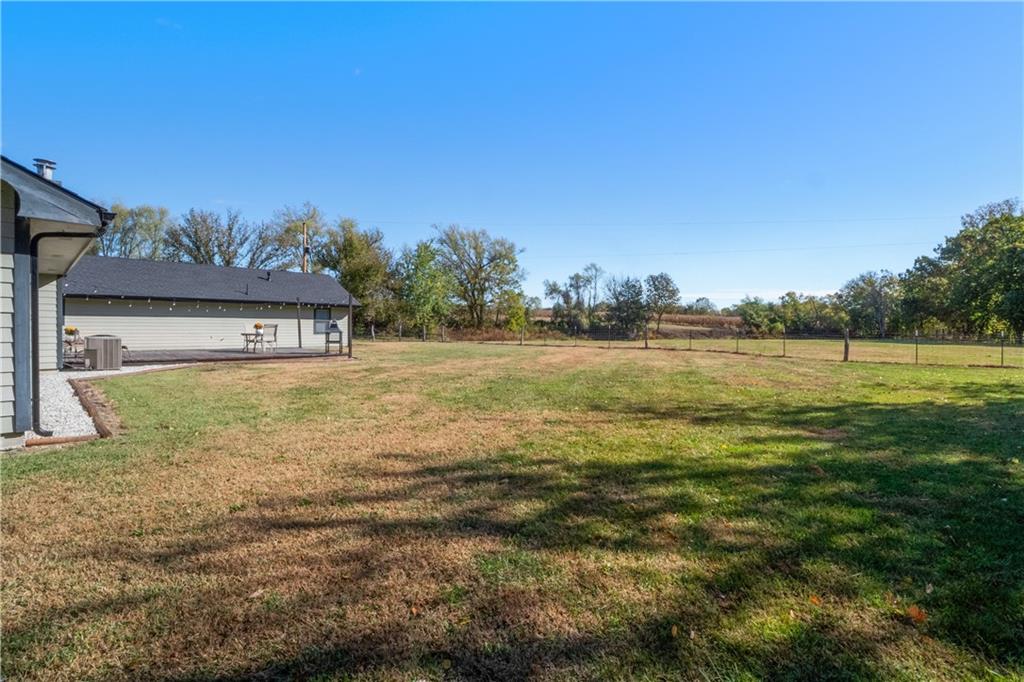 15016 246th Street Lawrence, KS 66044 - Photo 31 of 60