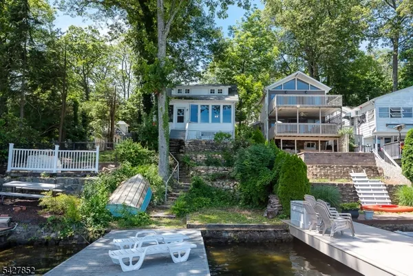 $595,000 | 330 Lakeside Avenue, Hopatcong, NJ 07821