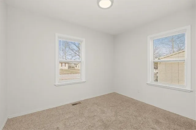 $199,900 | 16305 East 16 Street South, Independence, MO 64050