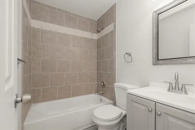 $199,900 | 16305 East 16 Street South, Independence, MO 64050