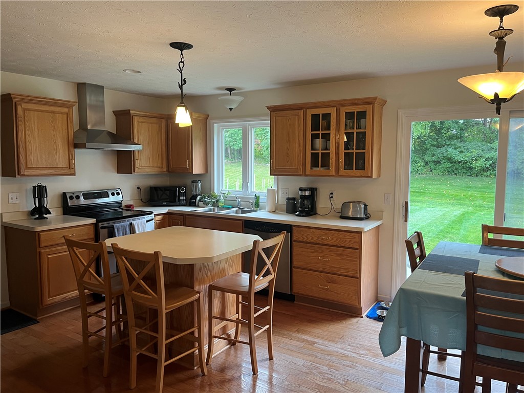 992 Pondbrook Point Webster, NY 14580 - Photo 12 of 33