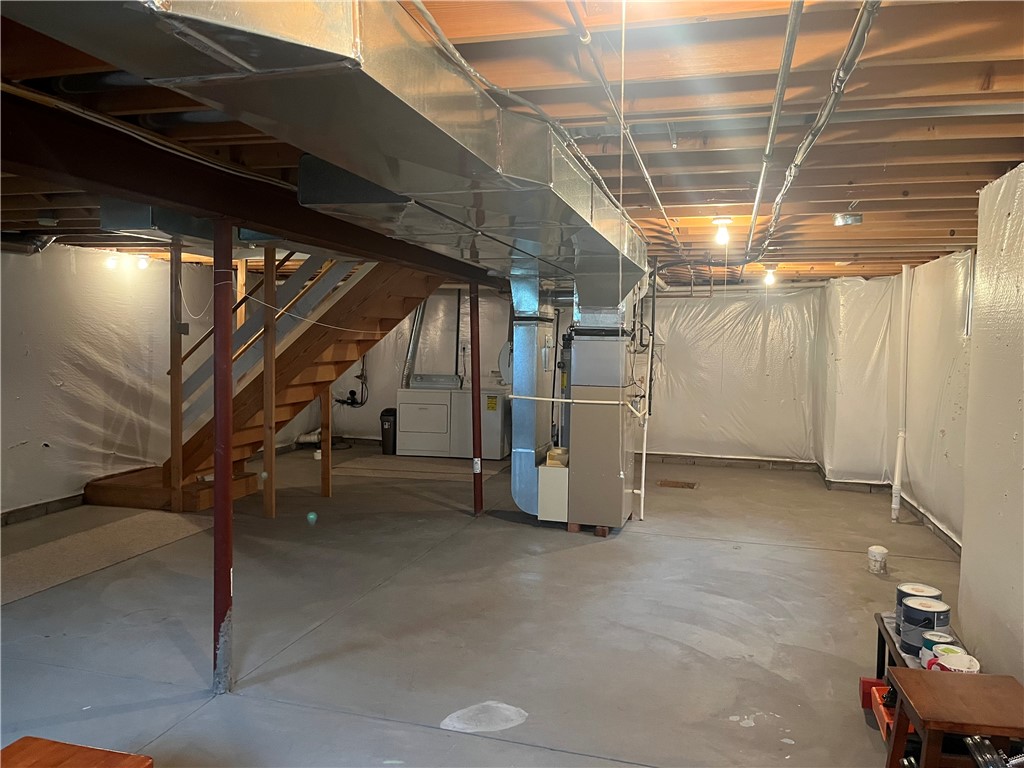 992 Pondbrook Point Webster, NY 14580 - Photo 29 of 33