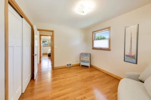 $587,000 | 1027 North Wilshire Lane, Arlington Heights, IL 60004