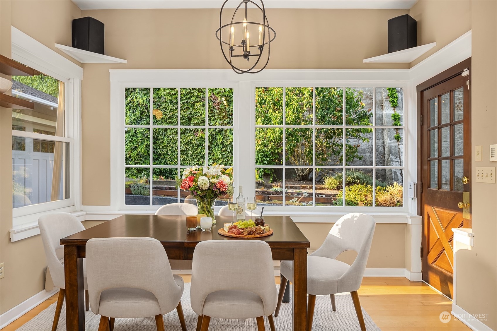 170 Prospect Street Seattle, WA 98109 - Photo 8 of 17 Gallery Image 8
