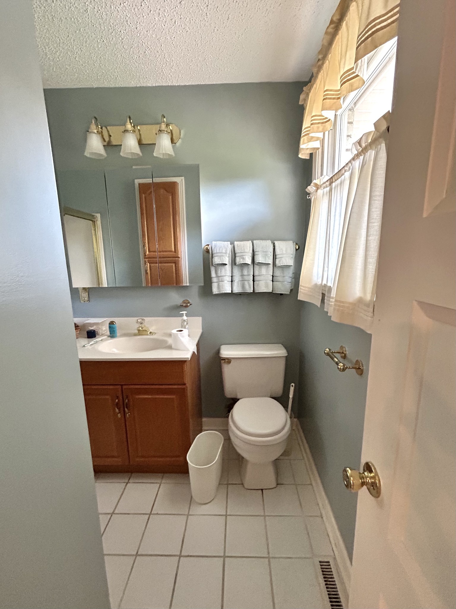 229 South Valley Road Hendersonville, TN 37075 - Photo 16 of 28