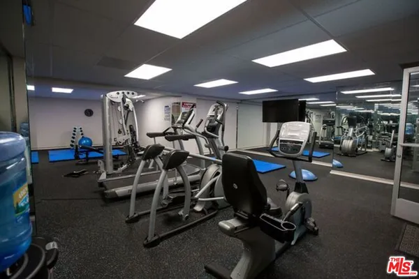 $7,500 | 801 Ocean Avenue, Unit 205, Santa Monica, CA 90403