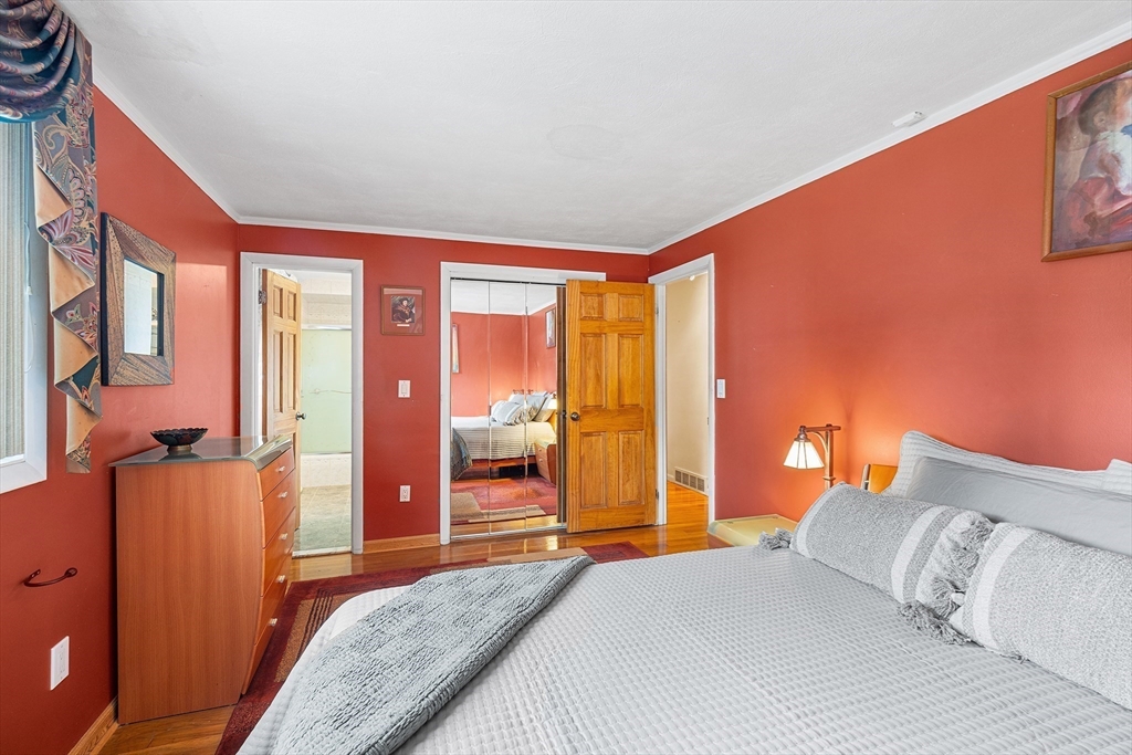 27 Randy Road Framingham, MA 01701 - Photo 14 of 42