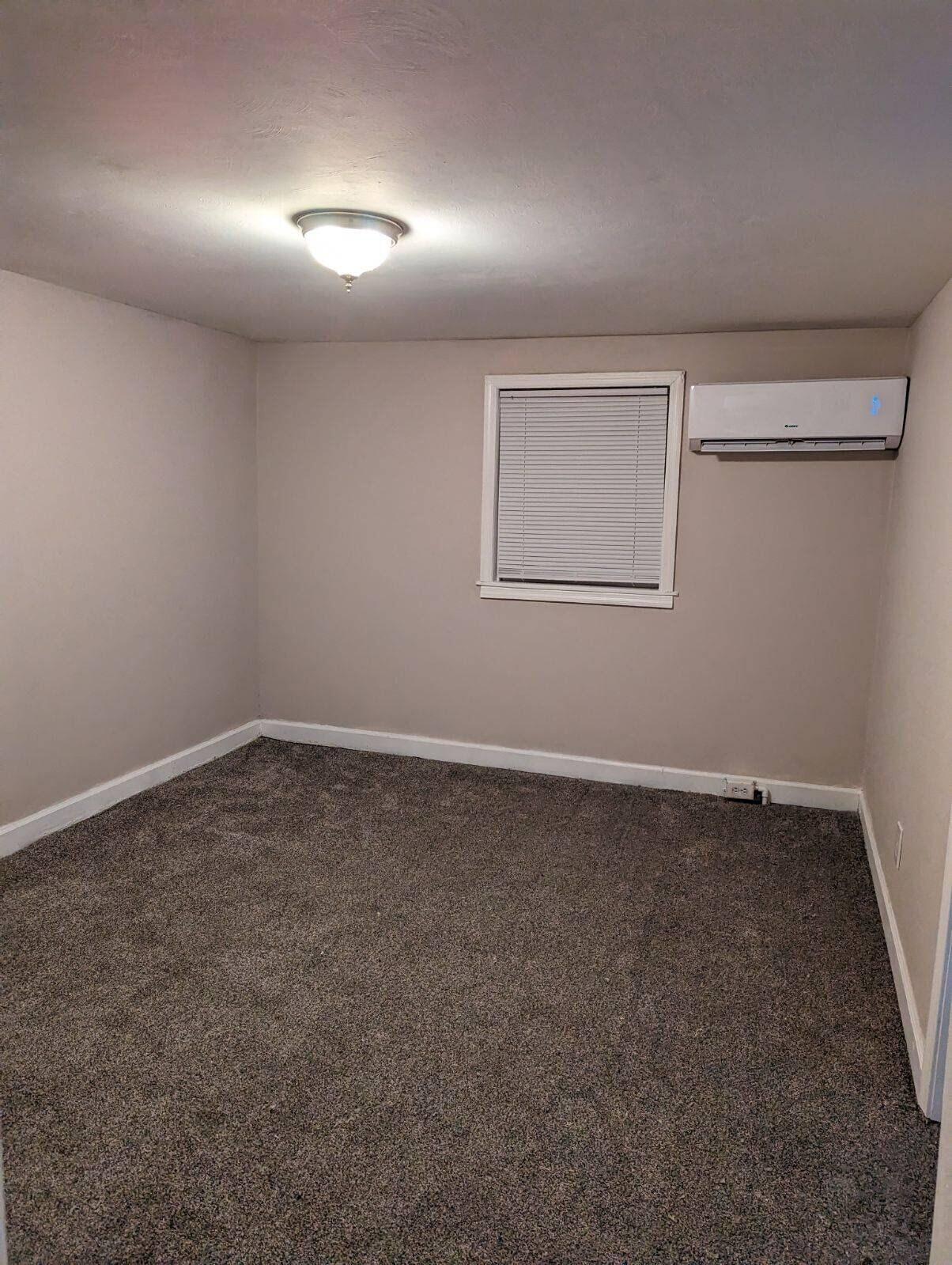 2584 Irvine Road Winchester, KY 40391 - Photo 5 of 16 DA656929-D190-4C5B-899D-52E3560CC7EB