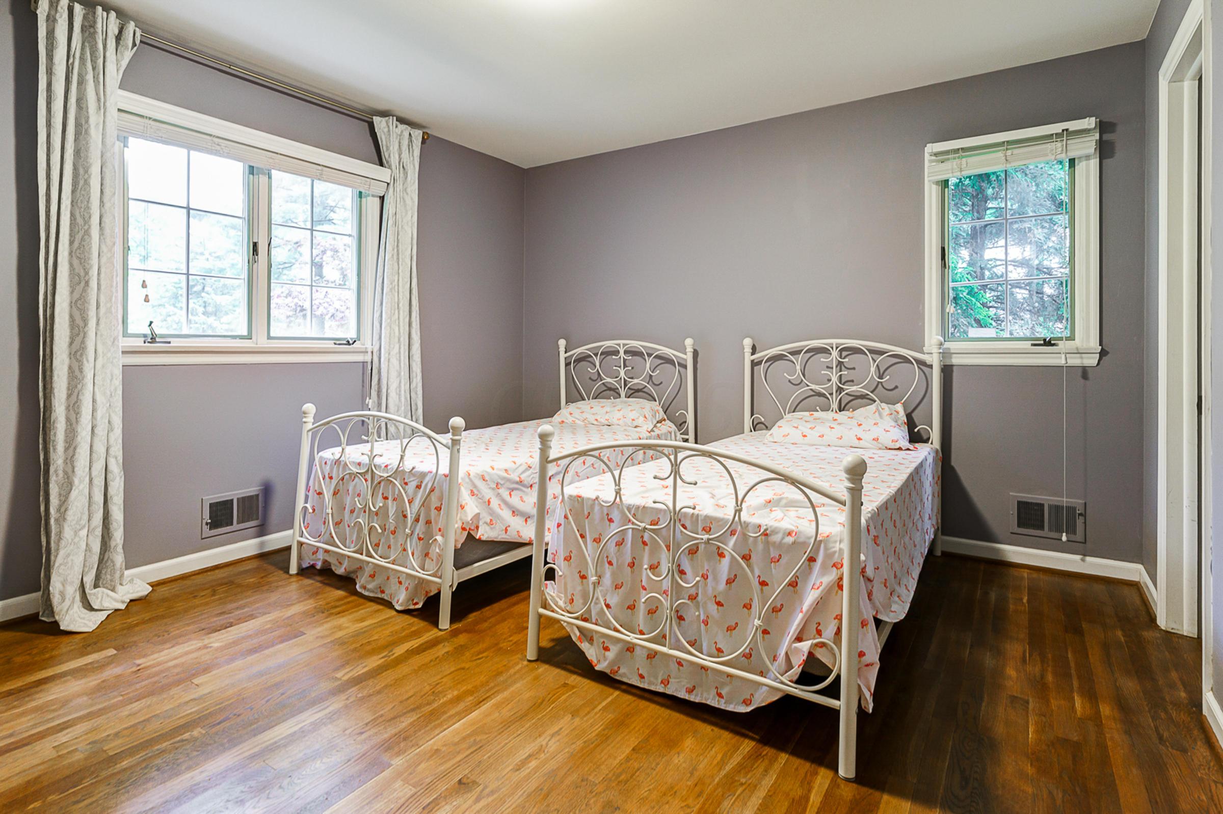 4050 Old Poste Road Columbus, OH 43221 - Photo 20 of 37