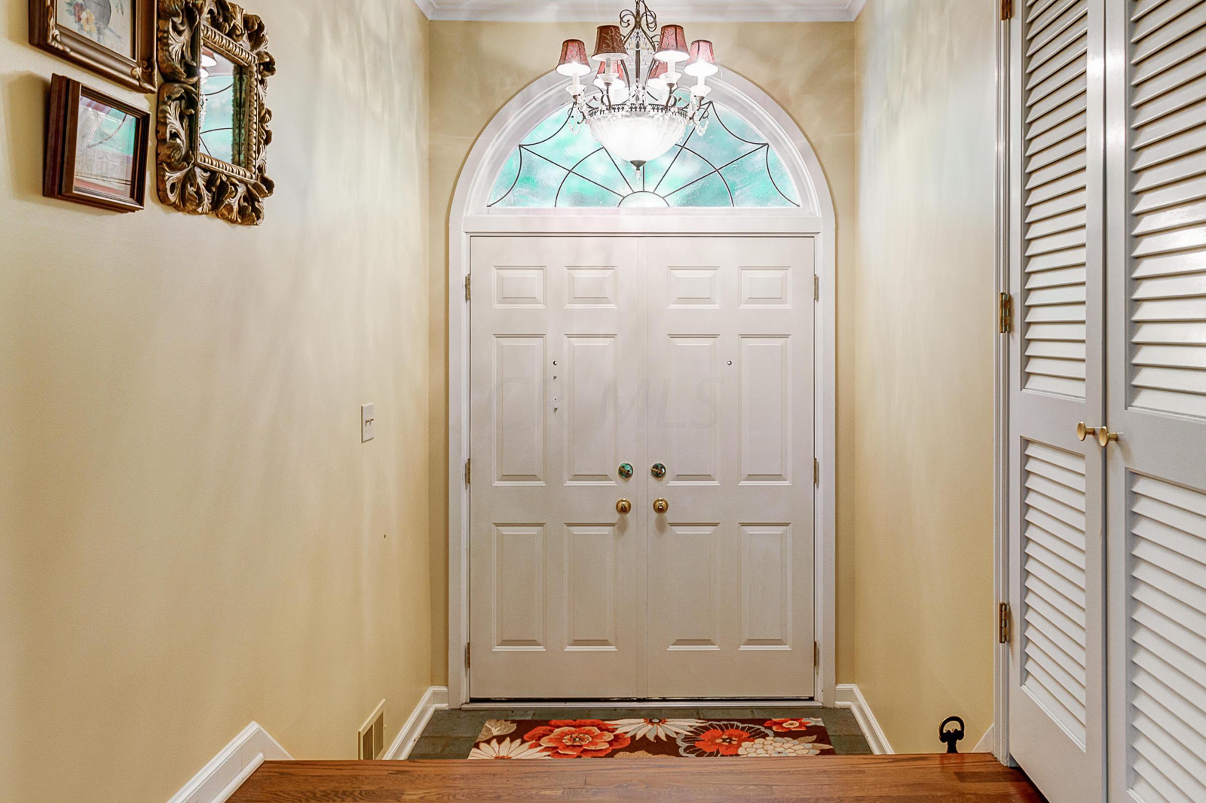 4050 Old Poste Road Columbus, OH 43221 - Photo 26 of 37